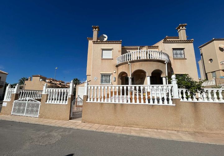Duplex i Orihuela, Alicante, Orihuela - € 249.000 | Ref: B-3446 - foto 1