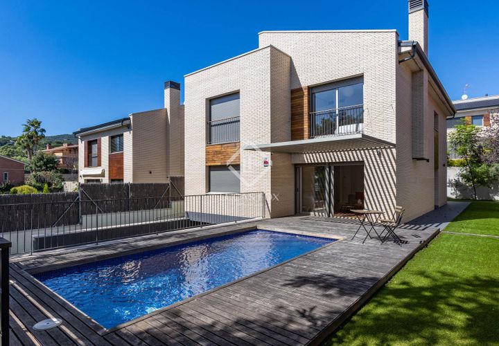 Villa a Vilassar De Dalt, Barcelona, Vilassar De Dalt - € 1.050.000 | Ref: MRS25548 - foto 1