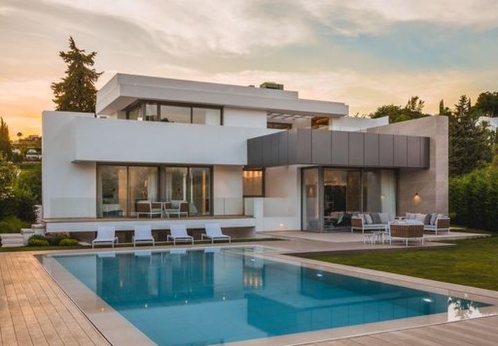 Villa a Estepona, Malaga, Estepona - € 2.250.000 | Ref: 663883 - foto 1