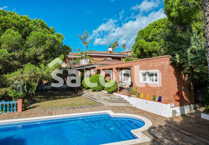 Villa i Lloret De Mar, Gerona, Lloret De Mar - € 1.745.000 | Ref: C01LM-268/9374 - foto 1