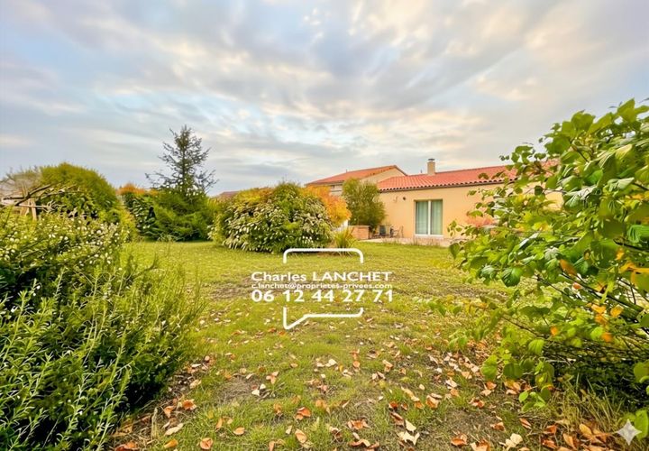 Villa i Ruffec, Charente, Ruffec - € 192.700 | Ref: 429173LNC - foto 1