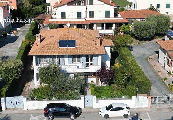 Villa i Cecina, Livorno, Cecina - € 738.000 | Ref: CV-PA165 - foto 1