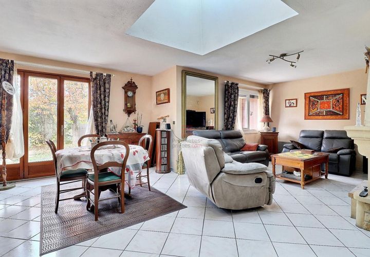 Villa i Bondoufle, Essonne, Bondoufle - € 335.000 | Ref: 427005UND - foto 1