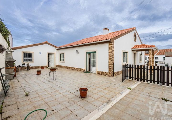 Byhus i Caldas da Rainha, Leiria, Caldas da Rainha - € 355.000 | Ref: 750525 - foto 1