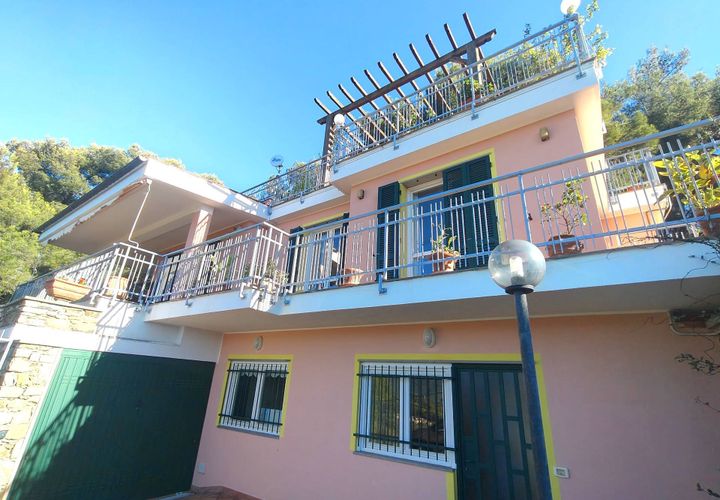 Villa a Andora, Savona, Andora - € 625.000 | Ref: 029 - foto 1