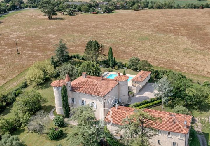 Landejendom i Albi, Tarn, Albi - € 990.000 | Ref: T309 - foto 1