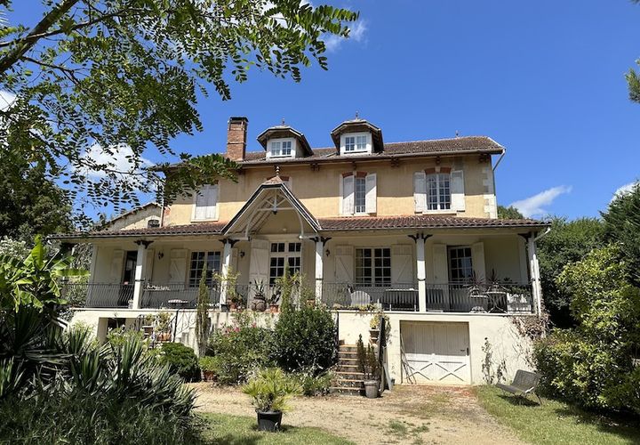 Villa a Montguyon, Charente-Maritime, Montguyon - € 378.000 | Ref: 176 - foto 1