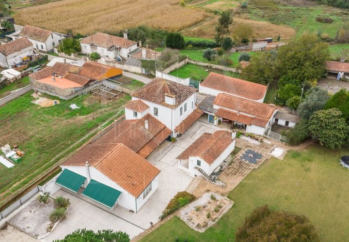 Villa a Agueda, Aveiro, Agueda - € 970.000 | Ref: LUX_CB-01185 - foto 1