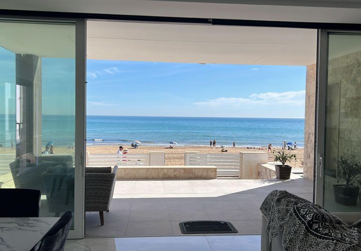 Villa a Torrevieja, Alicante, Torrevieja - € 1.900.000 | Ref: MLSC5602438/13477 - foto 1