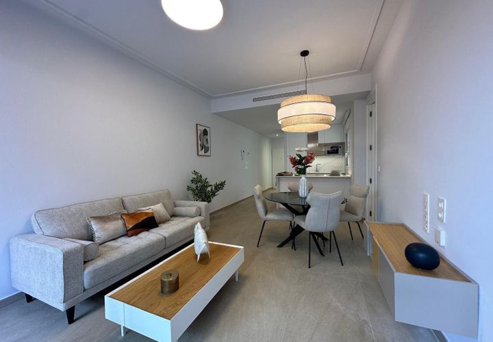 Leilighet i Torrevieja, Alicante, Torrevieja - € 429 999 | Ref: MLSC4987311/13477 - foto 1
