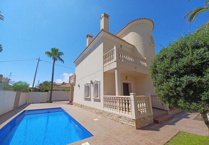 Villa a Cabo Roig, Alicante, Cabo Roig - € 910.000 | Ref: MLSC7062272/13477 - foto 1
