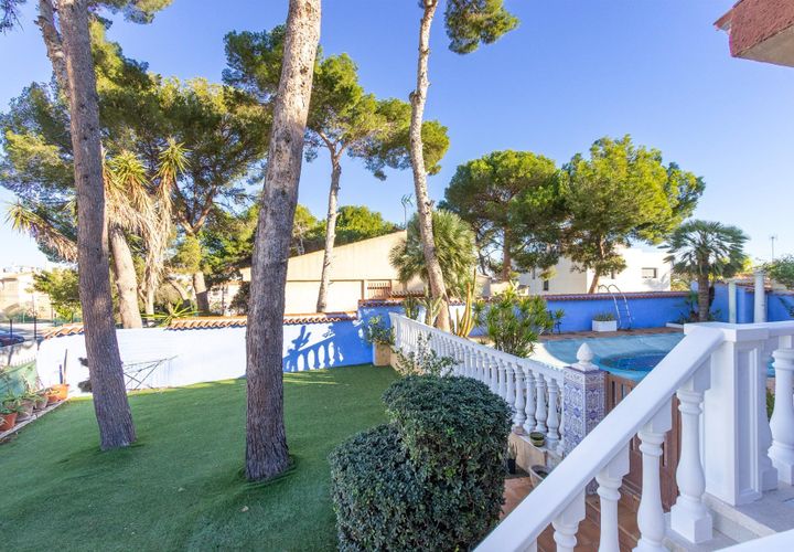 Villa a Torrevieja, Alicante, Torrevieja - € 595.000 | Ref: MLSC4489175/13477 - foto 1
