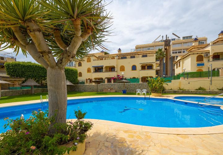 Bungalou a Torrevieja, Alicante, Torrevieja - € 180.000 | Ref: MLSC9605388/13477 - foto 1