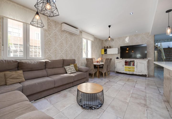 Villa a Torrevieja, Alicante, Torrevieja - € 255.000 | Ref: MLSC5577088/13477 - foto 1