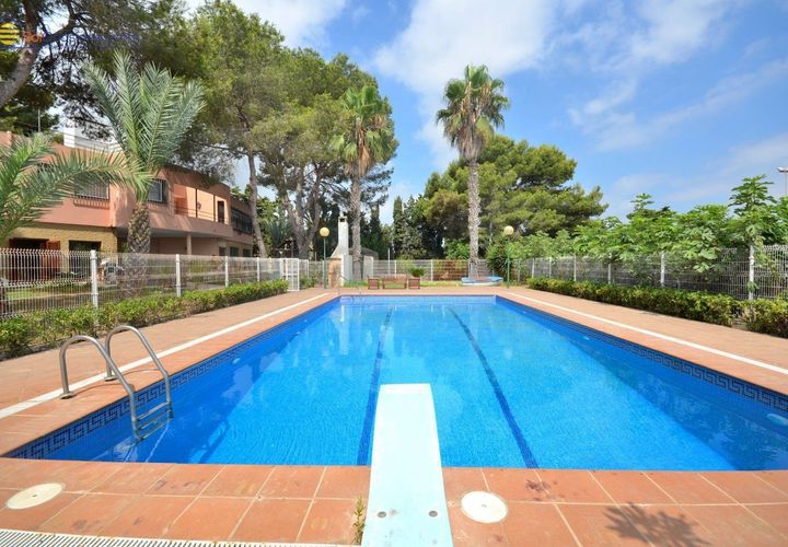 Villa a Torrevieja, Alicante, Torrevieja - € 690.000 | Ref: MLSC7994318/13477 - foto 1