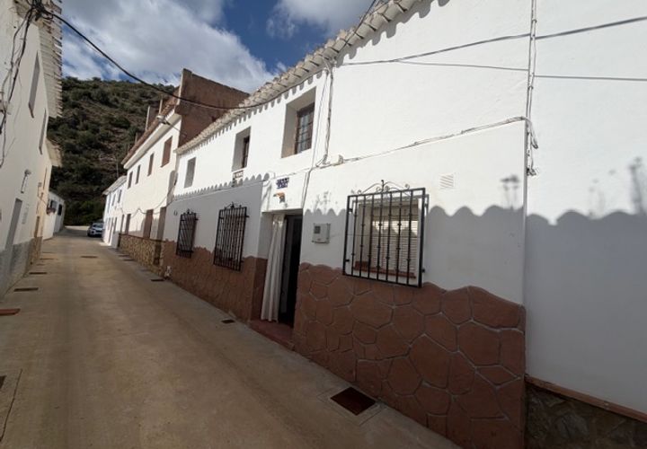 Landejendom i Mondron, Malaga, Mondron - € 146.000 | Ref: ID4408 - foto 1