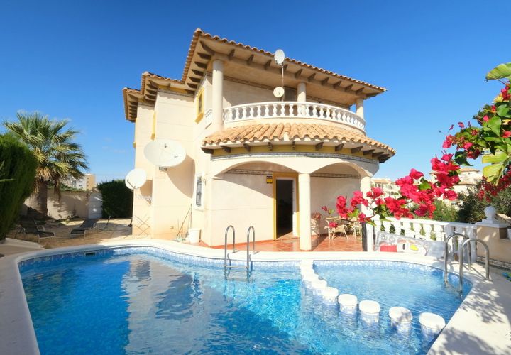 Villa i Playa Flamenca, Alicante, Playa Flamenca - € 370.000 | Ref: HE28197 - foto 1
