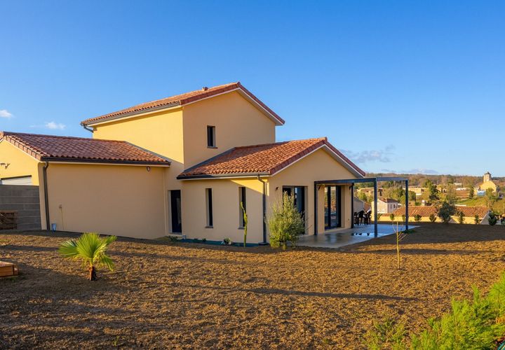 Villa a Hurigny, Saone-et-Loire, Hurigny - € 385.000 | Ref: getkey_8704 - foto 1