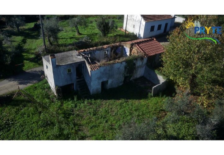 Ruïna a Cabecudo, Castelo Branco, Cabecudo - € 26.000 | Ref: RF75 - foto 1