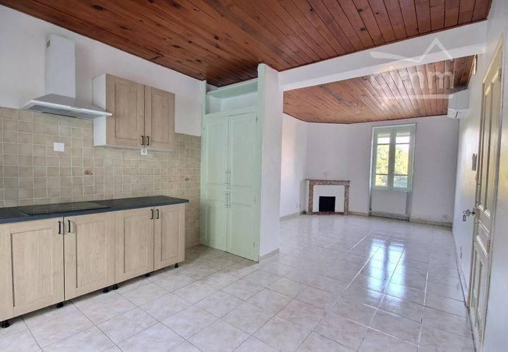 Apartament a Rochemaure, Ardeche, Rochemaure - € 595/mes | Ref: 5595137 - foto 1
