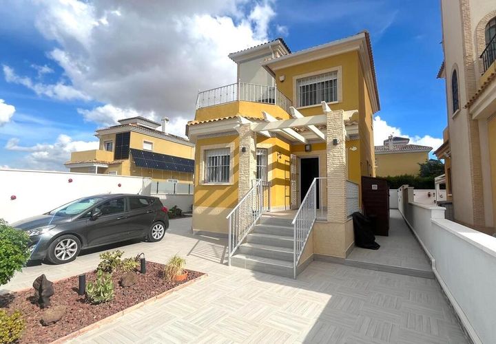 Villa in Algorfa, Alicante, Algorfa - € 312.995 | Ref: R-23724 - foto 1