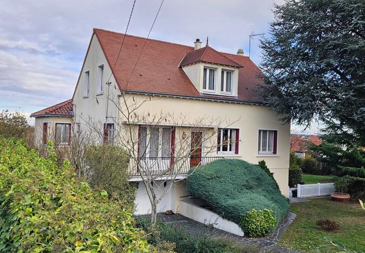 Villa a Thouars, Deux-Sevres, Thouars - € 149.900 | Ref: 194662 - foto 1