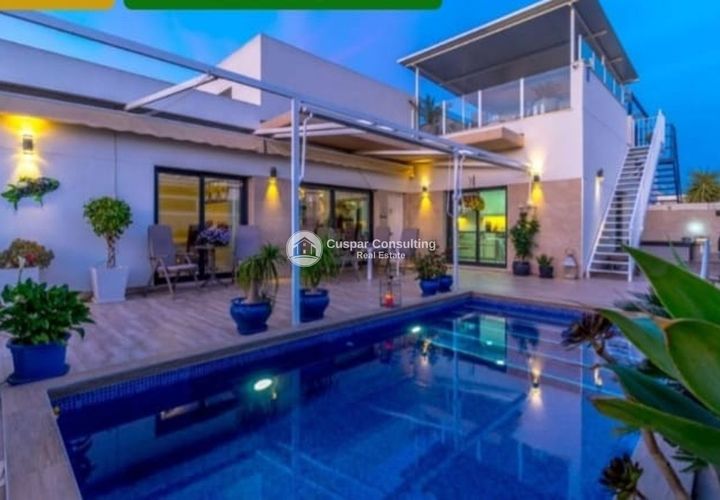 Villa a Daya Nueva, Alicante, Daya Nueva - € 359.000 | Ref: 1804 - foto 1