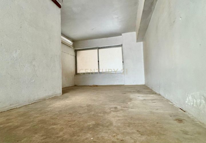 Erhvervsejendom i Amadora, Lisbon, Amadora - € 69.000 | Ref: C0362-00870 - foto 1