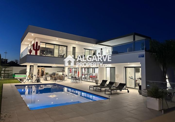 Villa a Alcantarilha, Faro, Alcantarilha - € 1.300.000 | Ref: V258750M - foto 1