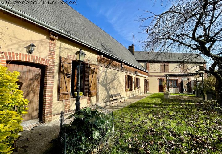 Villa i Chartres, Eure-et-Loir, Chartres - € 295 000 | Ref: 340930440289 - foto 1