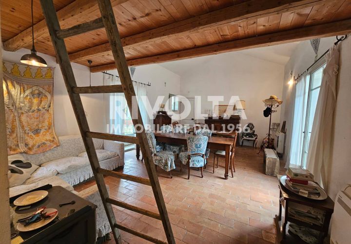 Villa i Terni, Terni, Terni - € 450.000 | Ref: MRL - AAG Terni - foto 1