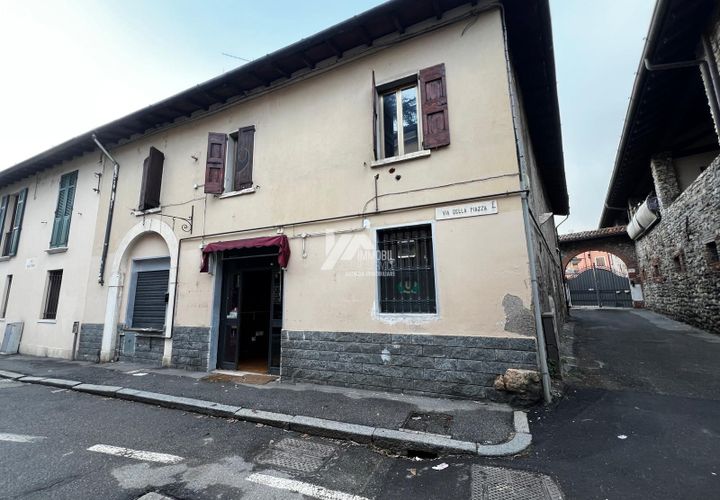 Villa a Brescia, Brescia, Brescia - € 180.000 | Ref: 662 - foto 1