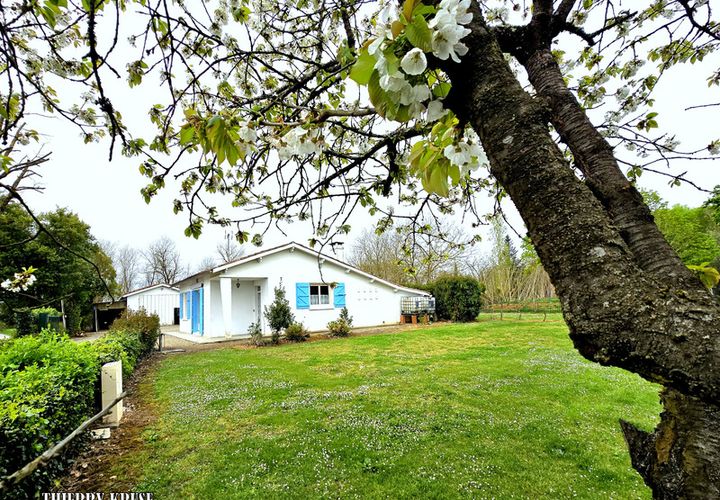 Villa i Castelsarrasin, Tarn-et-Garonne, Castelsarrasin - € 180.000 | Ref: 340937406612 - foto 1