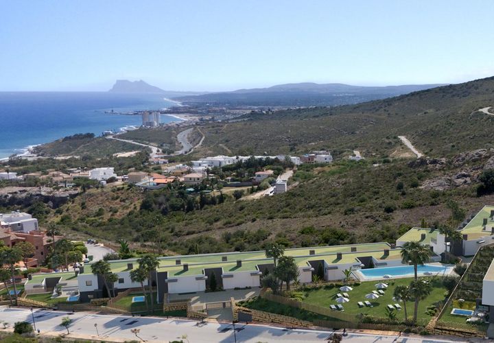 Villa i Manilva, Malaga, Manilva - € 410.000 | Ref: WaveManilva - foto 1