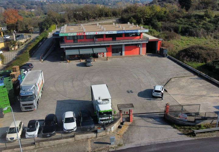 Erhvervsejendom i Ceccano, Frosinone, Ceccano - € 2.000.000 | Ref: 2137 - foto 1