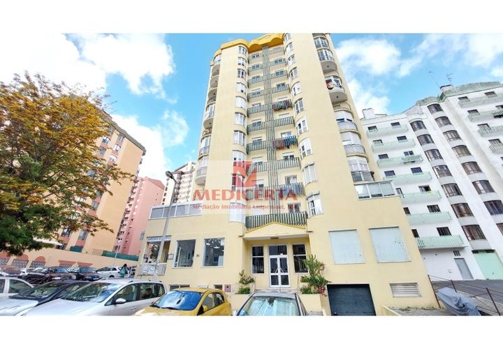 Lejlighed i Sintra, Lisbon, Sintra - € 253.000 | Ref: A3542M - foto 1