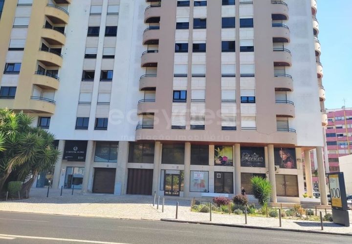 Garaje en Lisbon, Lisbon, Lisbon - € 28.000 | Ref: GR97948 - photo 1