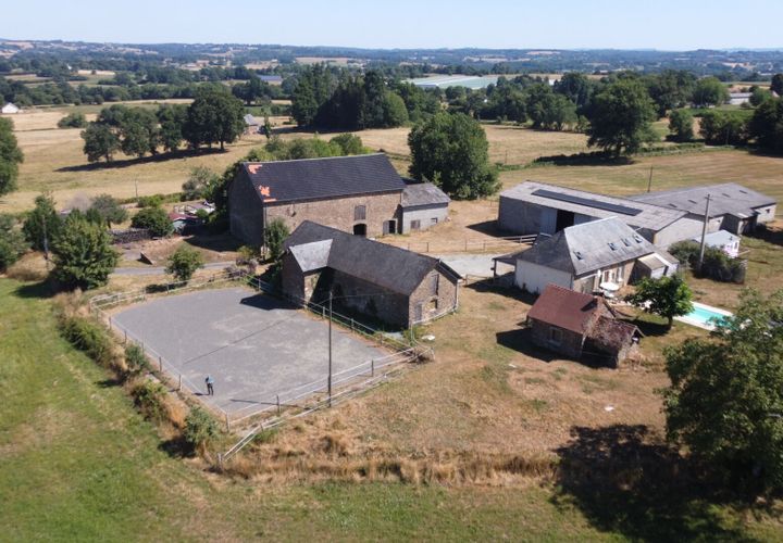 Villa a Saint-Pardoux-Corbier, Correze, Saint-Pardoux-Corbier - € 311.225 | Ref: AM-CC-4655 - foto 1