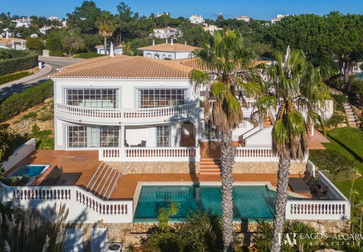 Villa i Budens, Faro, Budens - € 1.250.000 | Ref: VA105 - foto 1