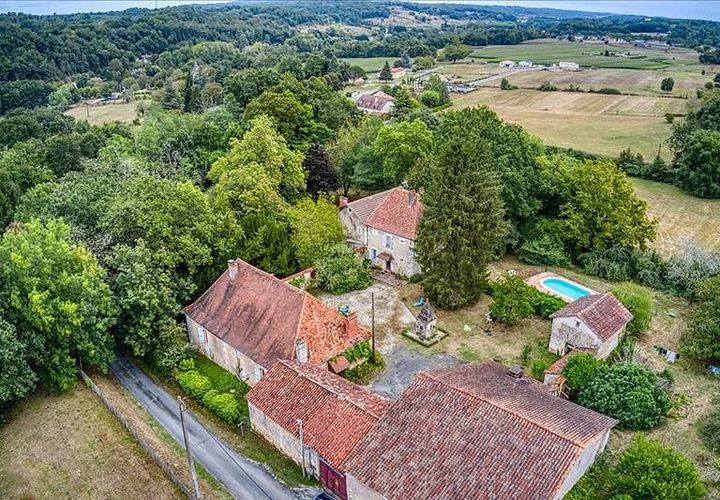 Villa i Issac, Dordogne, Issac - € 535.300 | Ref: BVI83620 - foto 1