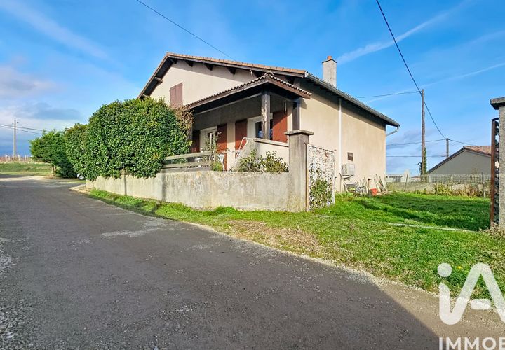 Villa a Bogy, Ardeche, Bogy - € 215.000 | Ref: 27677 - foto 1