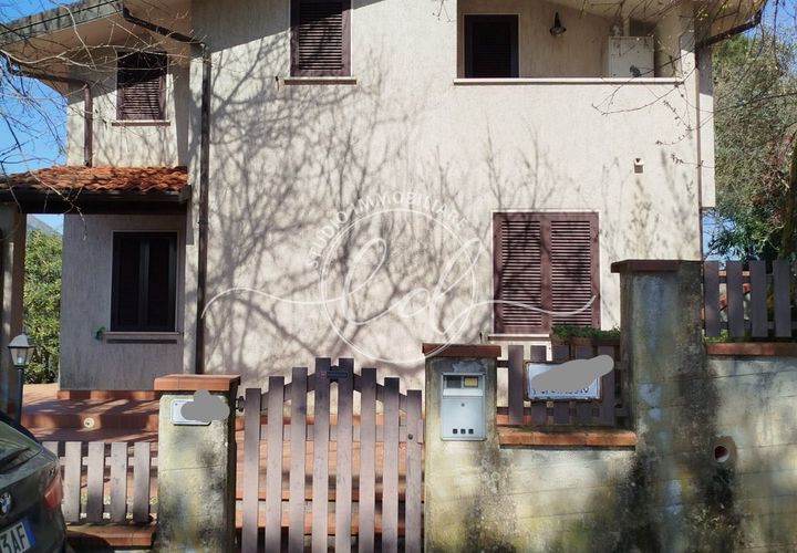 Villa i Massarosa, Lucca, Massarosa - € 220.000 | Ref: 2647 - foto 1