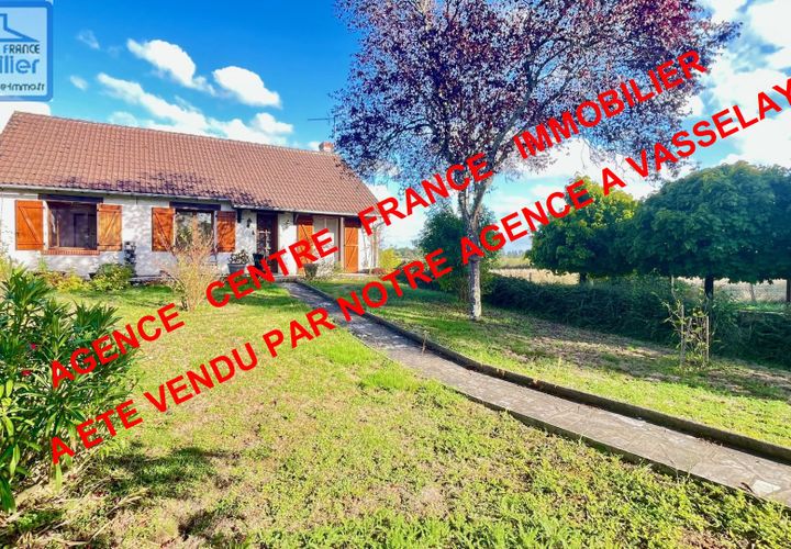 Villa a Vasselay, Cher, Vasselay - € 149.800 | Ref: 030011981 - foto 1