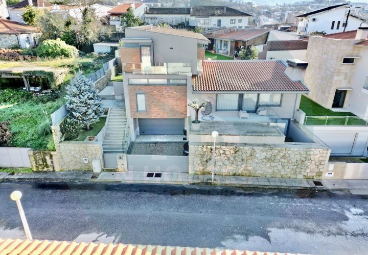 Villa i Braga, Braga, Braga - € 850.000 | Ref: NH582 - foto 1