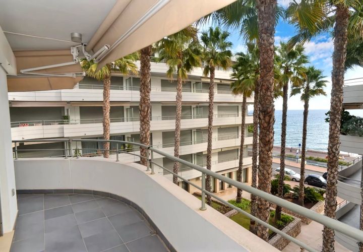Lejlighed i Menton, Alpes-Maritimes, Menton - € 599.000 | Ref: X52281 - foto 1