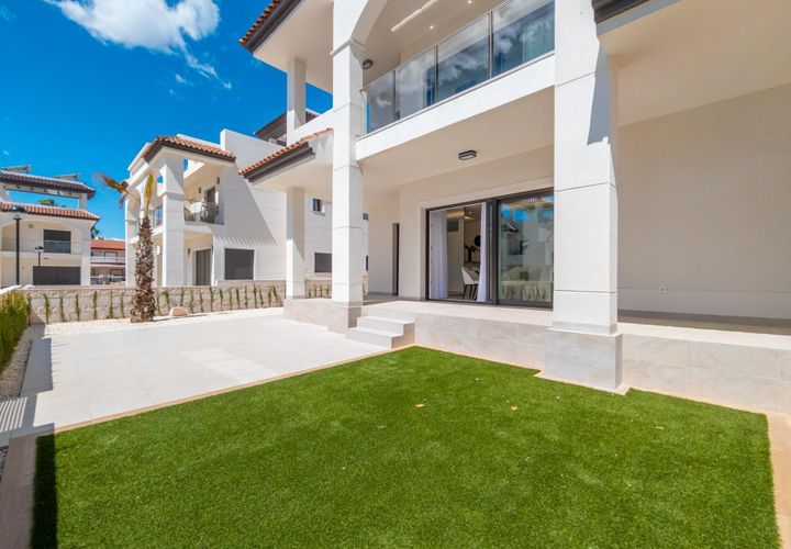 Bungalow i Ciudad Quesada, Alicante, Ciudad Quesada - € 322.500 | Ref: AO18-1213/11012 - foto 1