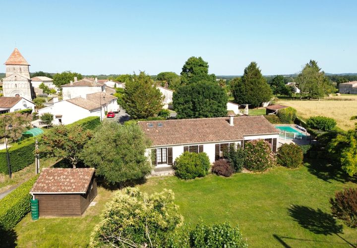 Villa a Montpon-Menesterol, Dordogne, Montpon-Menesterol - € 249.000 | Ref: BVI76830 - foto 1