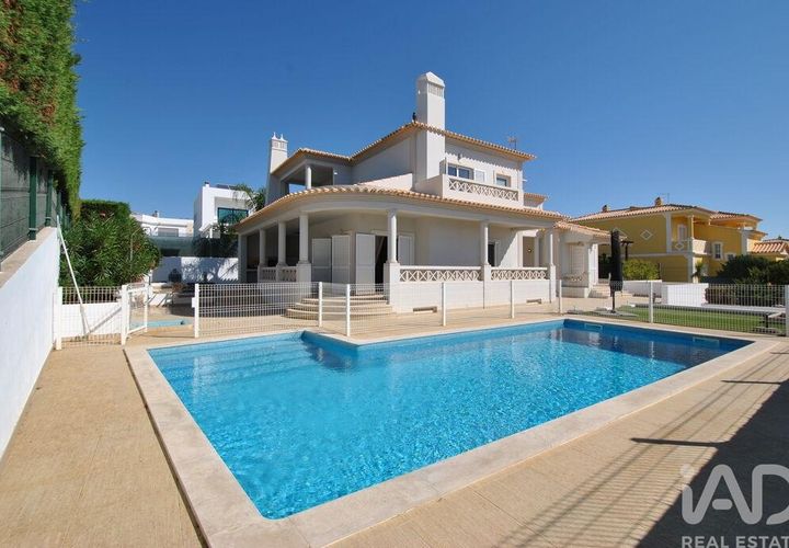 Byhus i Albufeira, Faro, Albufeira - € 1.100.000 | Ref: 760577 - foto 1