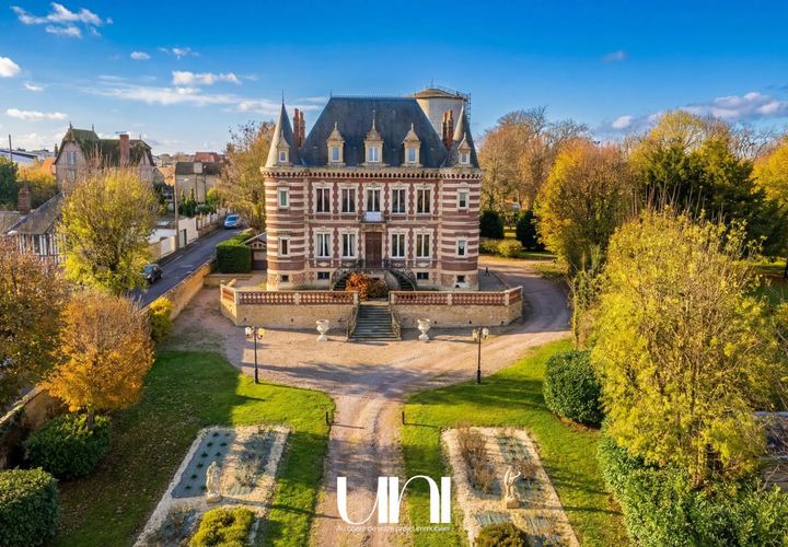 Villa i Lisieux, Calvados, Lisieux - € 1.050.000 | Ref: 7278037 - foto 1