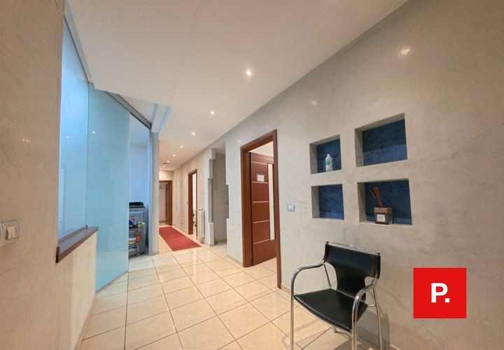 Erhvervsejendom i Caserta, Caserta, Caserta - € 290.000 | Ref: kA9278 - foto 1